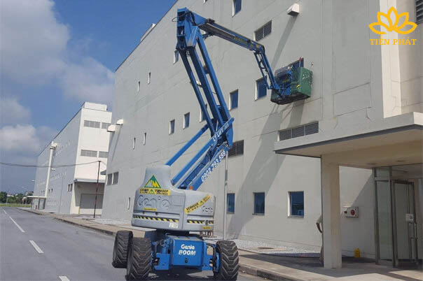 Xe nang nguoi Boomlift can gap Z – Boom Lift.jpg