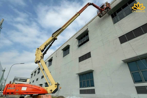 Xe nang nguoi Z boom lift