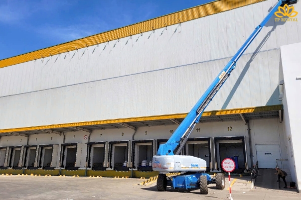 xe nang nguoi s-boom lift dien