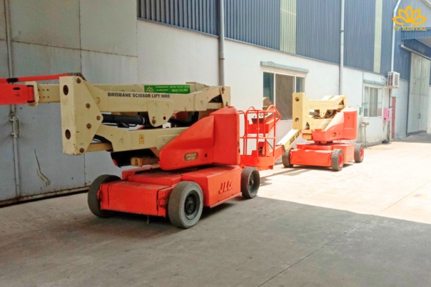 du an cho thue xe nang nguoi z-boom lift tai Binh Duong