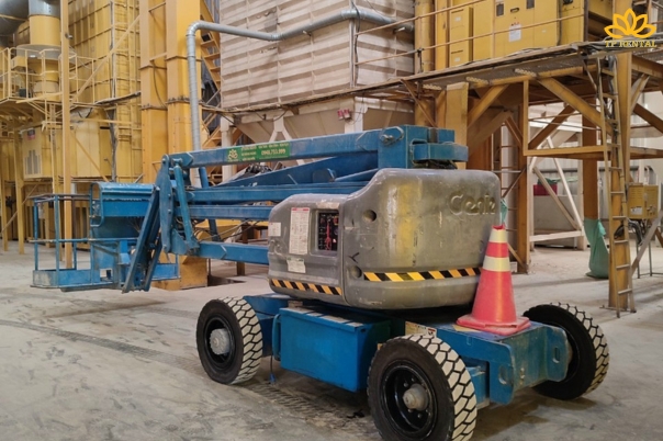 xe nang nguoi boom lift Genie